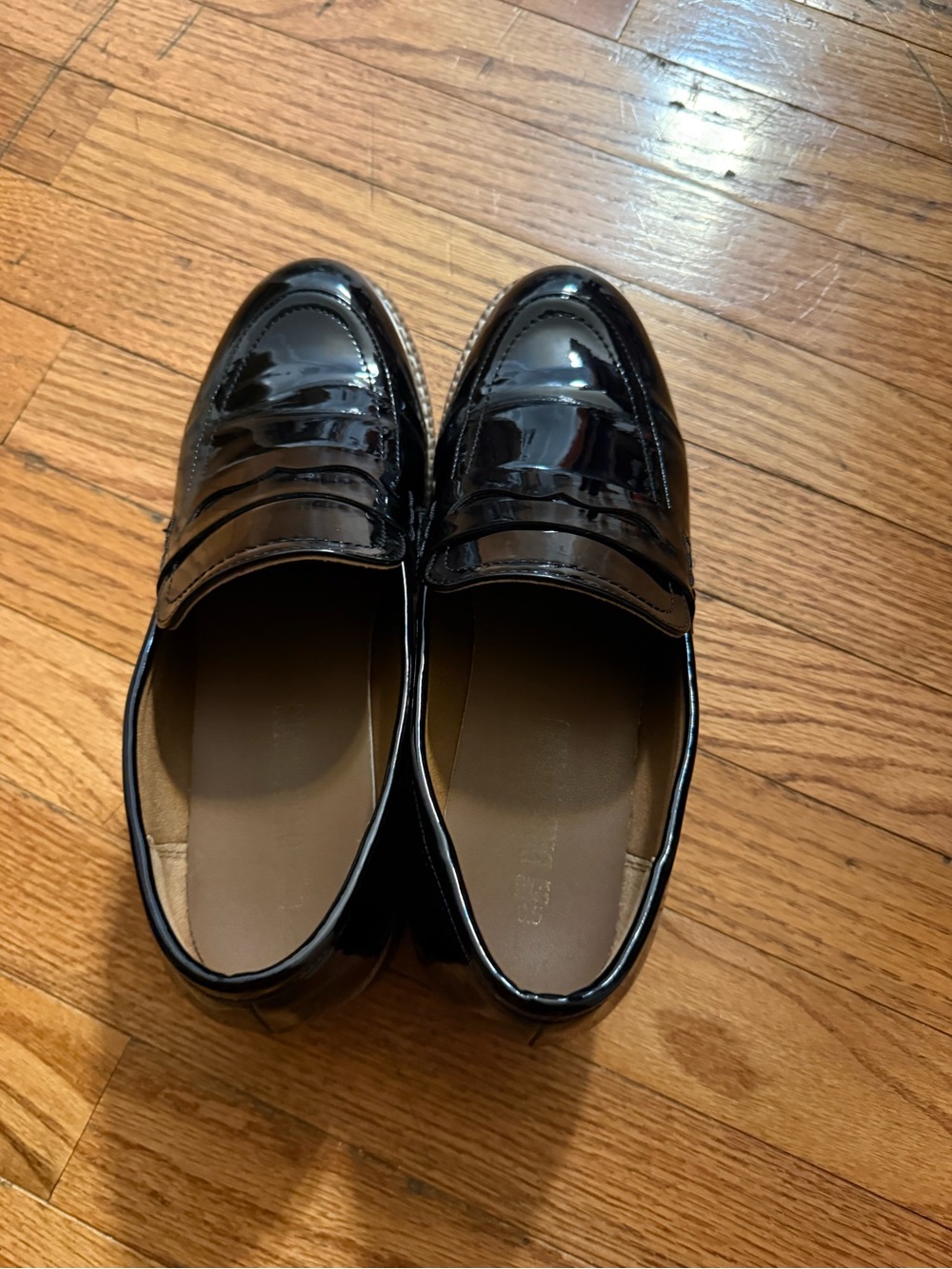 Classic Black Patent Penny Loafers for Women - Picture 3 of 9